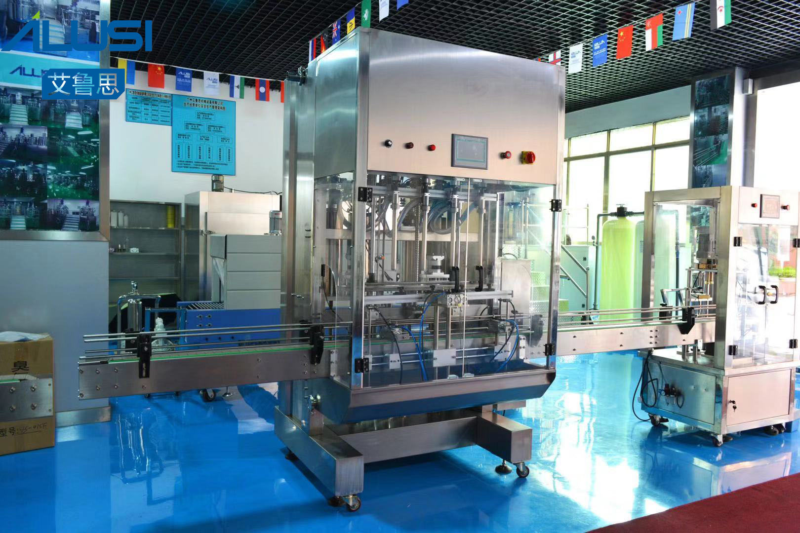 2000bph Fully Automatic Liquid Filling Machine Lotion Capping Labeling Production Line