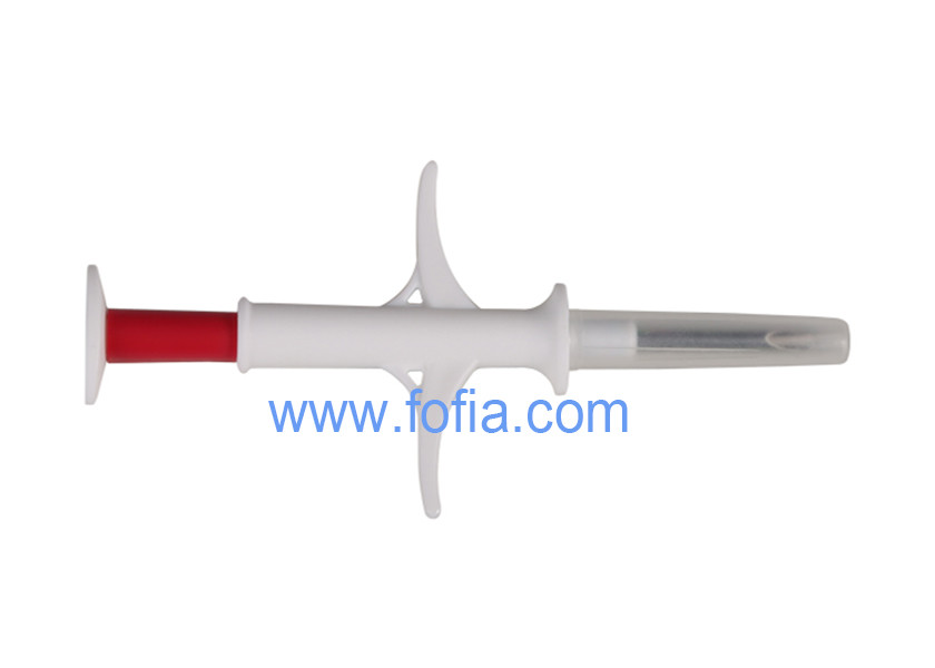 134.2KHZ RFID Glass Tag With Syringe , Animal Tracking Microchip 2*12mm