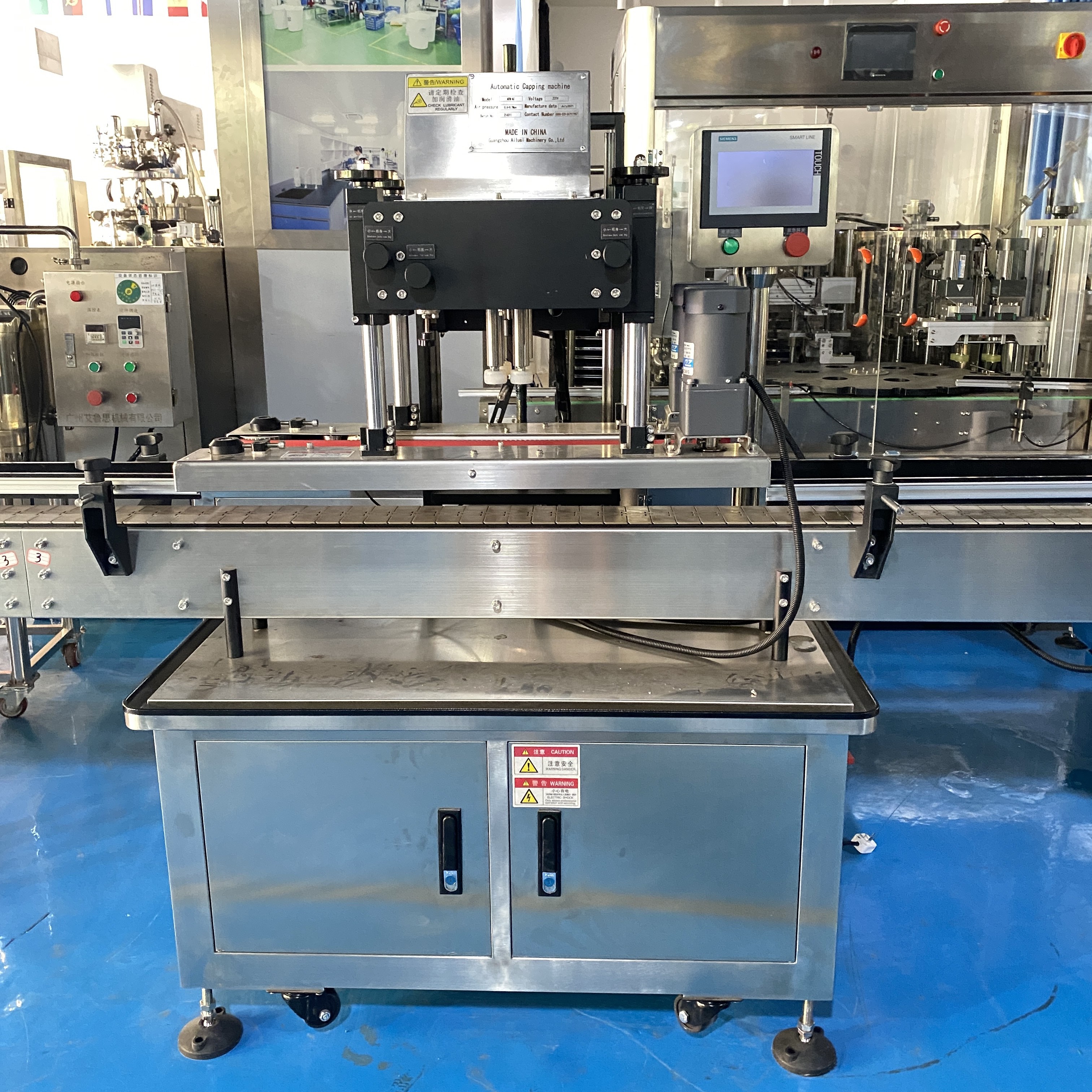 Pump Cap Automatic Jar Capping Machines For Pet Bottles Adjustable Speed