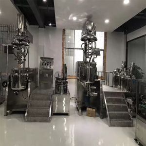 Chemical Homogenizer Emulsifier Mixer , Automatic Lotion Mixer Machine Cosmetic