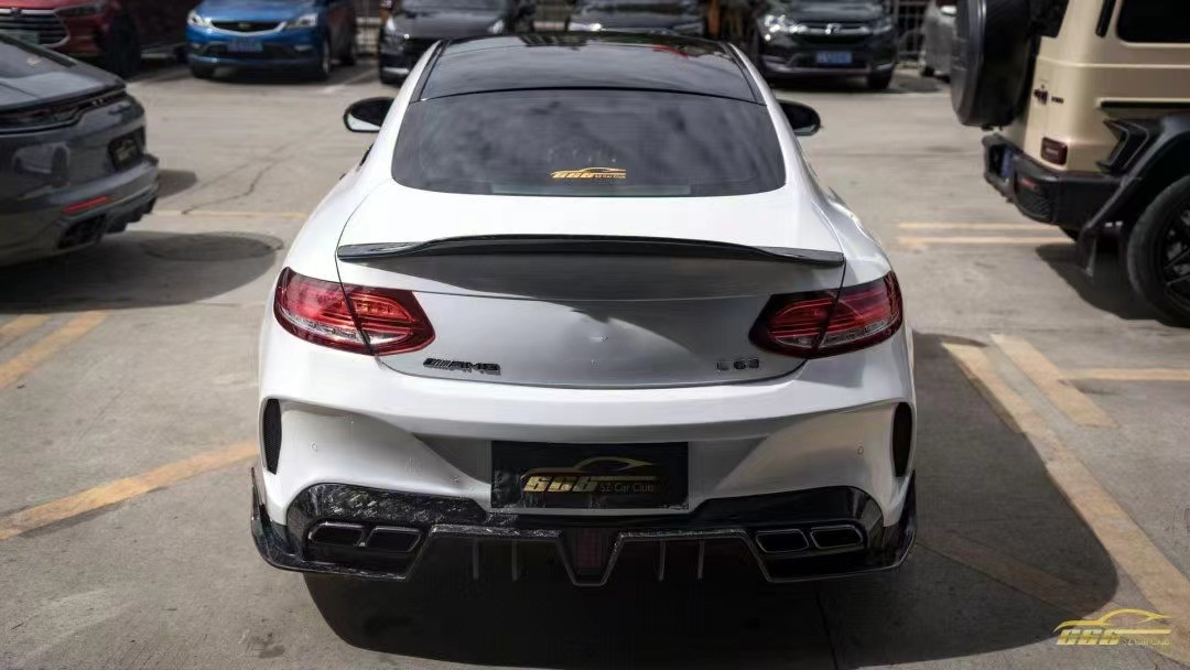 Auto Parts for Mercedes C63 C63S Coupe Body Kit C63 C63S Coupe Upgraded IMP Style Front and Rear Bumper Spoiler Body Kit