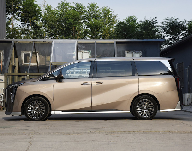 Trumpchi M8 2021 Leading Series 390T Zhizun Version 2.0T Large MPV Gasoline