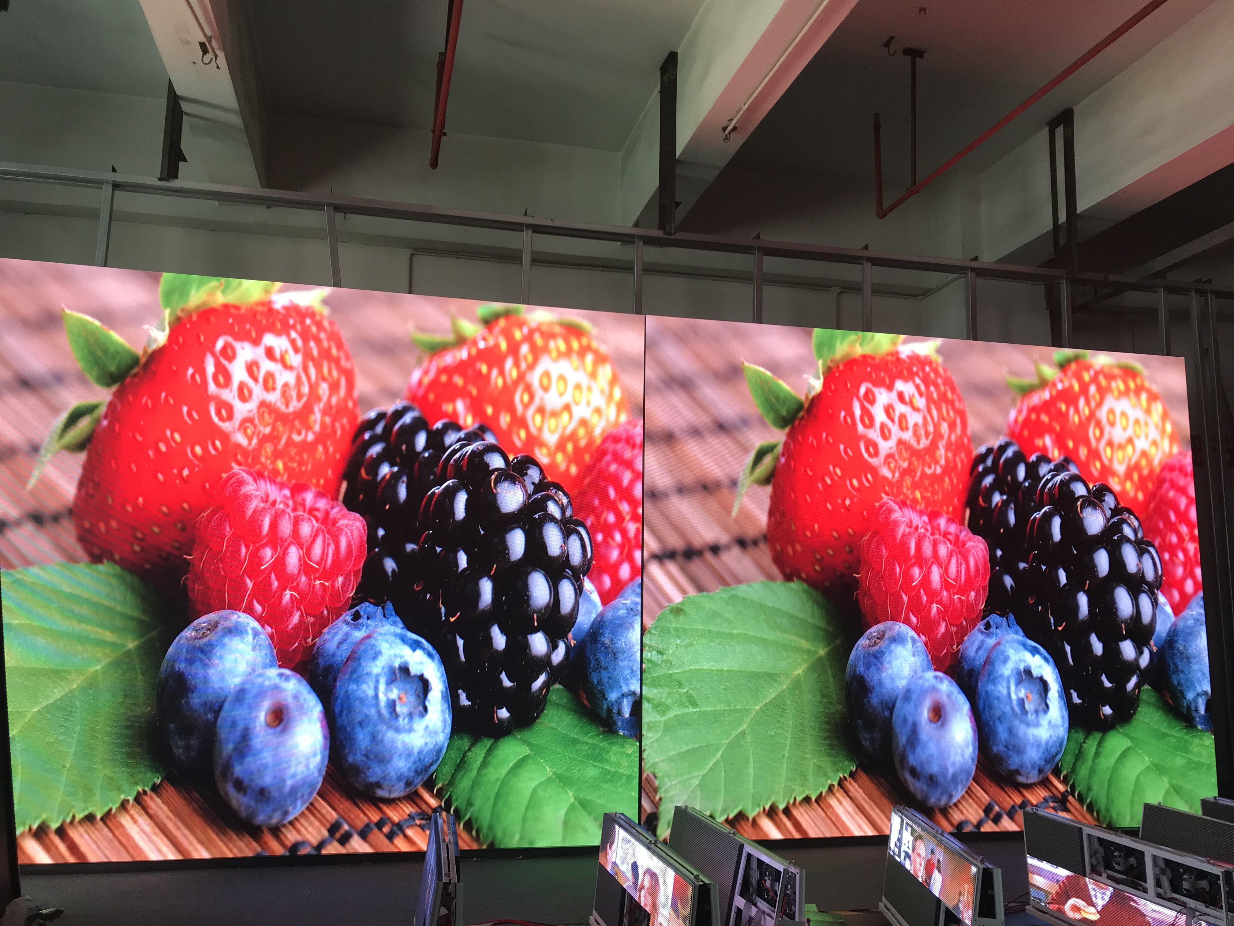 P2 High Resolution LED Screen , 640*480mm LED Video Wall For Church