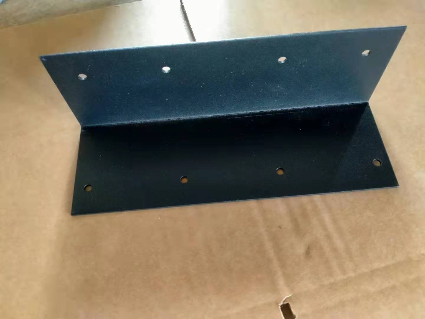 90 Degree Angle Punching Corner Bracket for Rust Resistant Iron Garden Corner Brackets