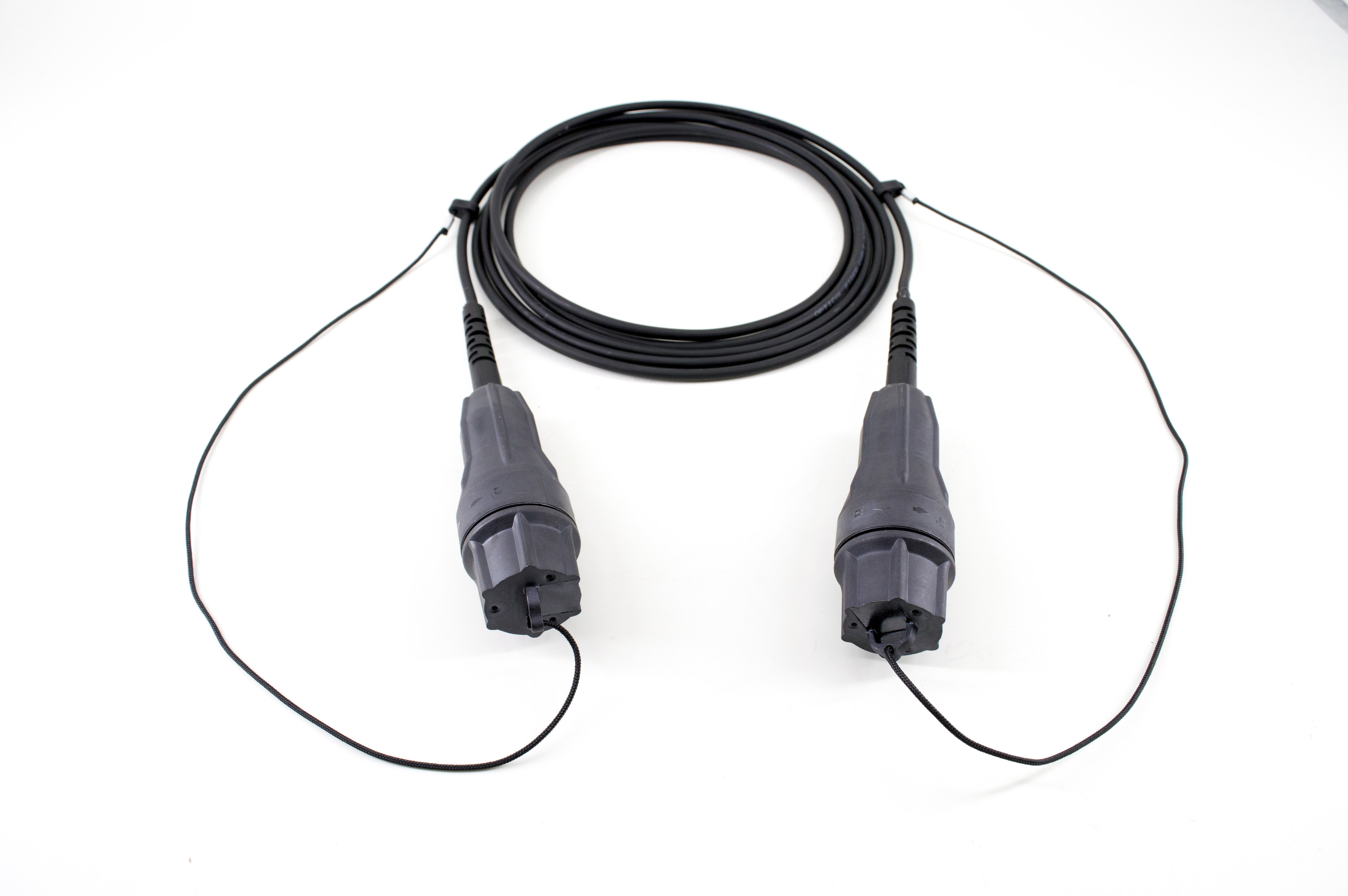 Breakout Harnesses Fiber Cable Assembly Full AXS To LC 2/4/6/8 Count IP67 Waterproof