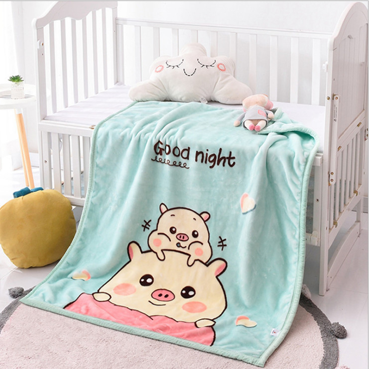 Customized Polyester Fleece Blanket , Anti pilling 130x150cm Polar Fleece Comforter