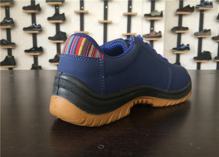 Embroidered Insulation Formal Safety Shoes , Trainer Style Safety Shoes