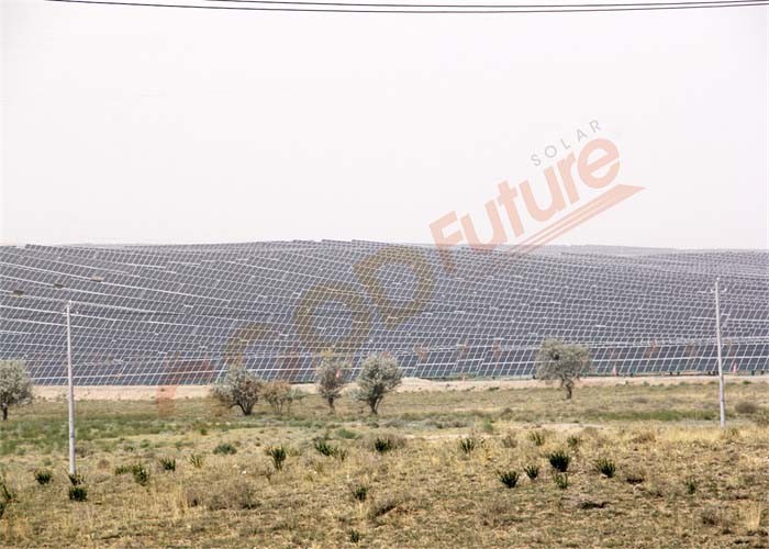 Wind Speed 18m/S Solar Tracker 60 Degree Automatic Tracking
