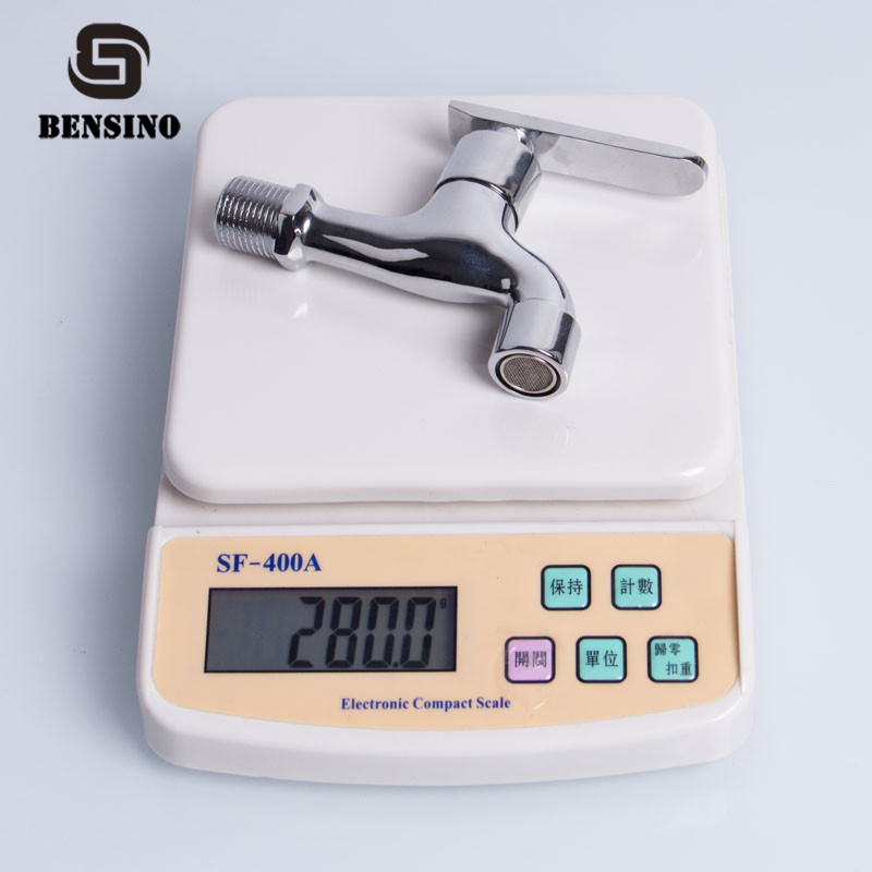 Wall Mount Zinc Handle 180g 0.05Mpa Brass Bibcock
