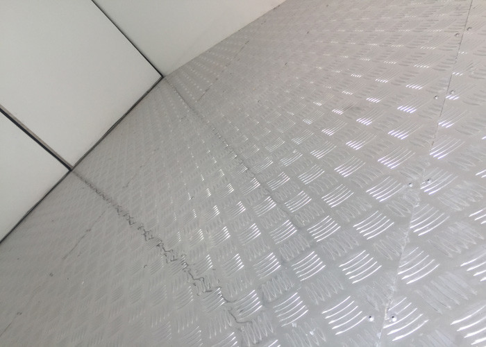 Light Refrigerated Trucks And Vans , Environmental Reefer Box Truck