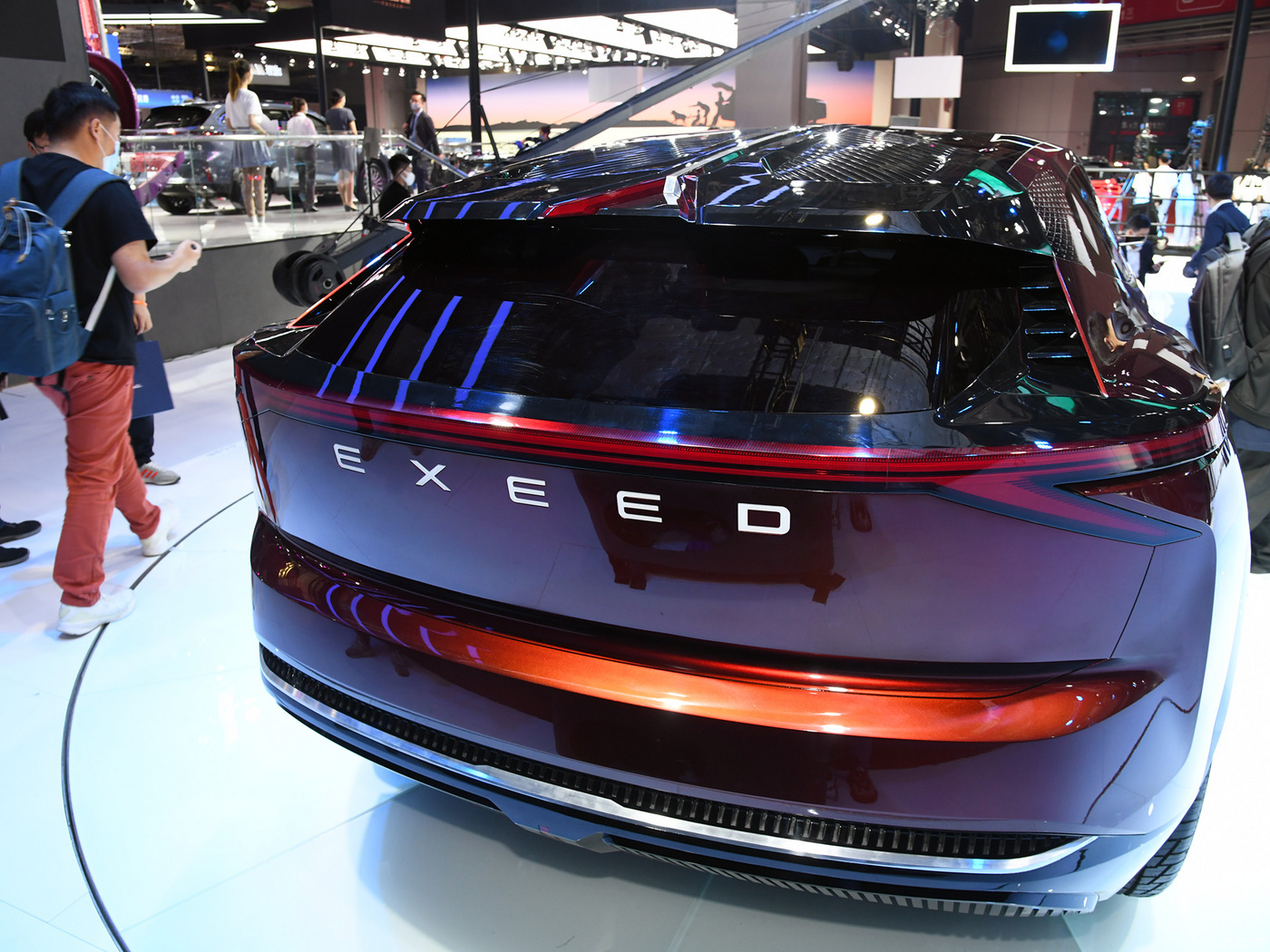 EXEED STELLAR 2024 2.0T 2WD 4WD 5 Seats High Speed Gas Sports Car Big SUV From Within Automatic Air Conditioner