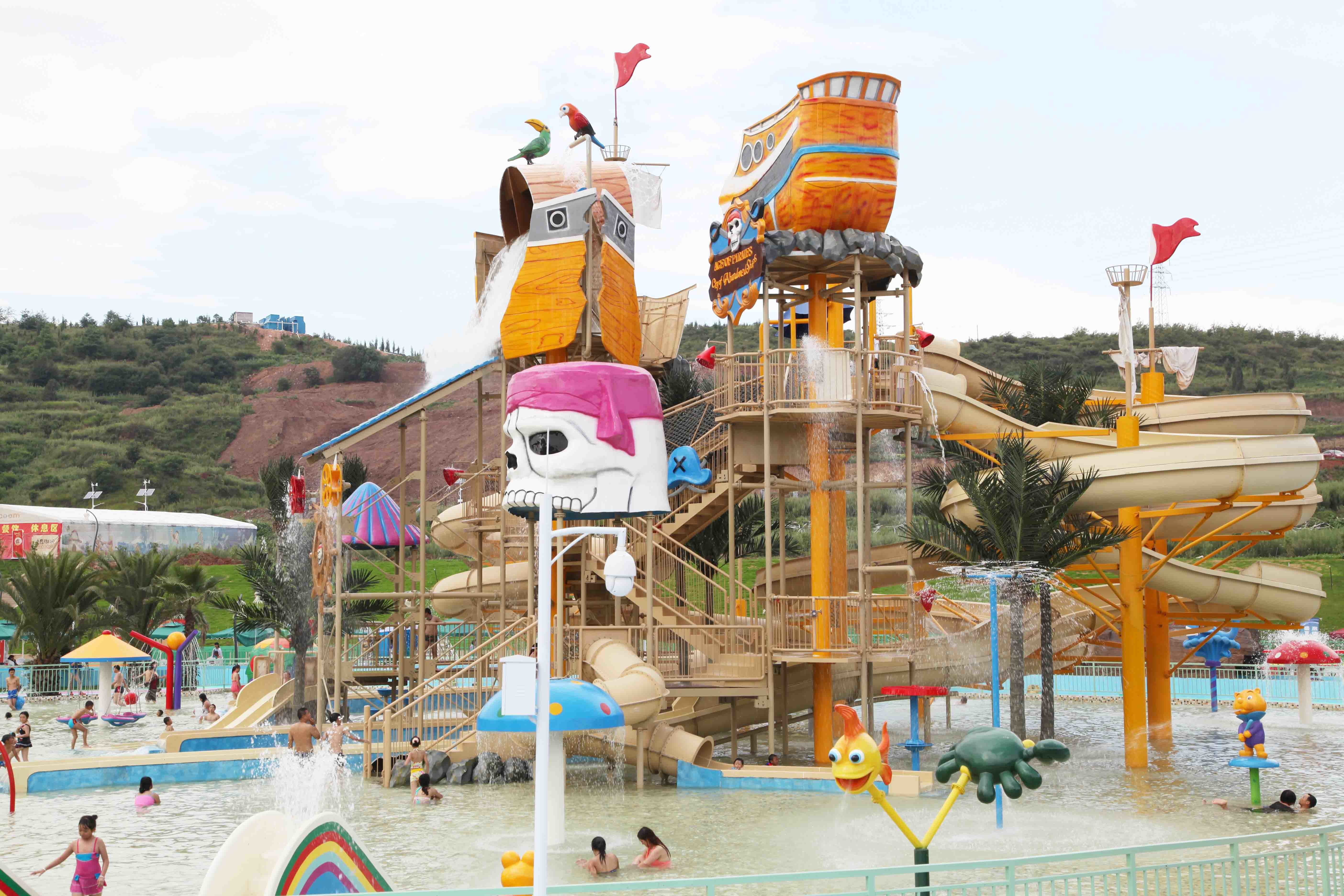 14.5m Indoor Playground Water Park , Commercial Water Playground Equipment 29 x 27m for Gaint Water Park