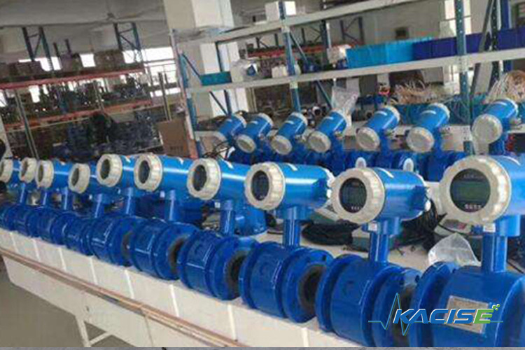 Sewage Wastewater Flow Meter With 4 - 20ma Output / Modbus RS485 Standard 220VAC Power Supply
