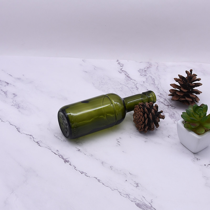 Anti Shock Screw Top Glass Wine Bottles