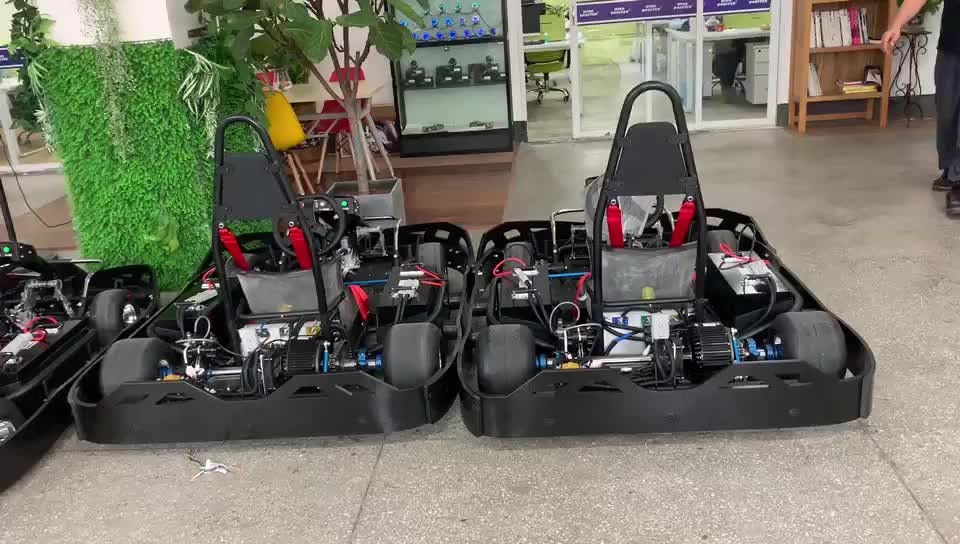 CAMMUS 48 Volt 50Ah*2 Battery Powered Go Kart For Adults 175Kg