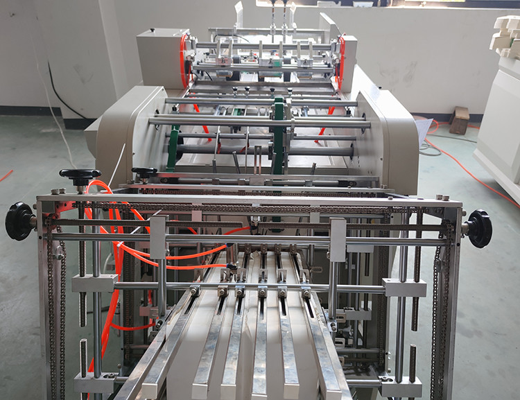 180-600GMS Kraft Burger Paper Lunch Box Machine For Food Packaging