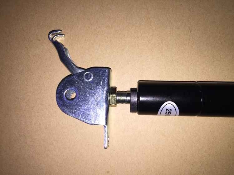 Black Adjustable Lockable Gas Spring , Miniature Spring Lift Gas Springs 250N
