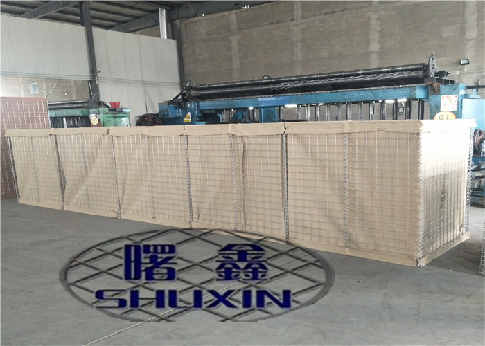 Height 1.37m Iso Defensive Barrier With Geotextile Filter Fabric