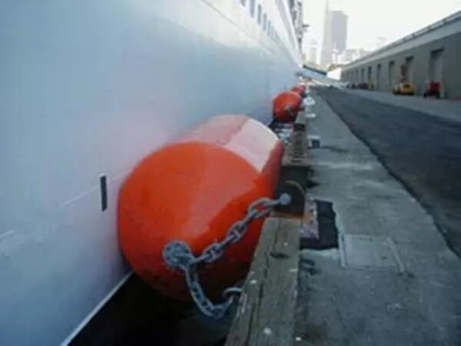 Wire Net EVA Foam Fender Spray Polyurea Elastomer Maintenance Free Boat Mooring Fenders