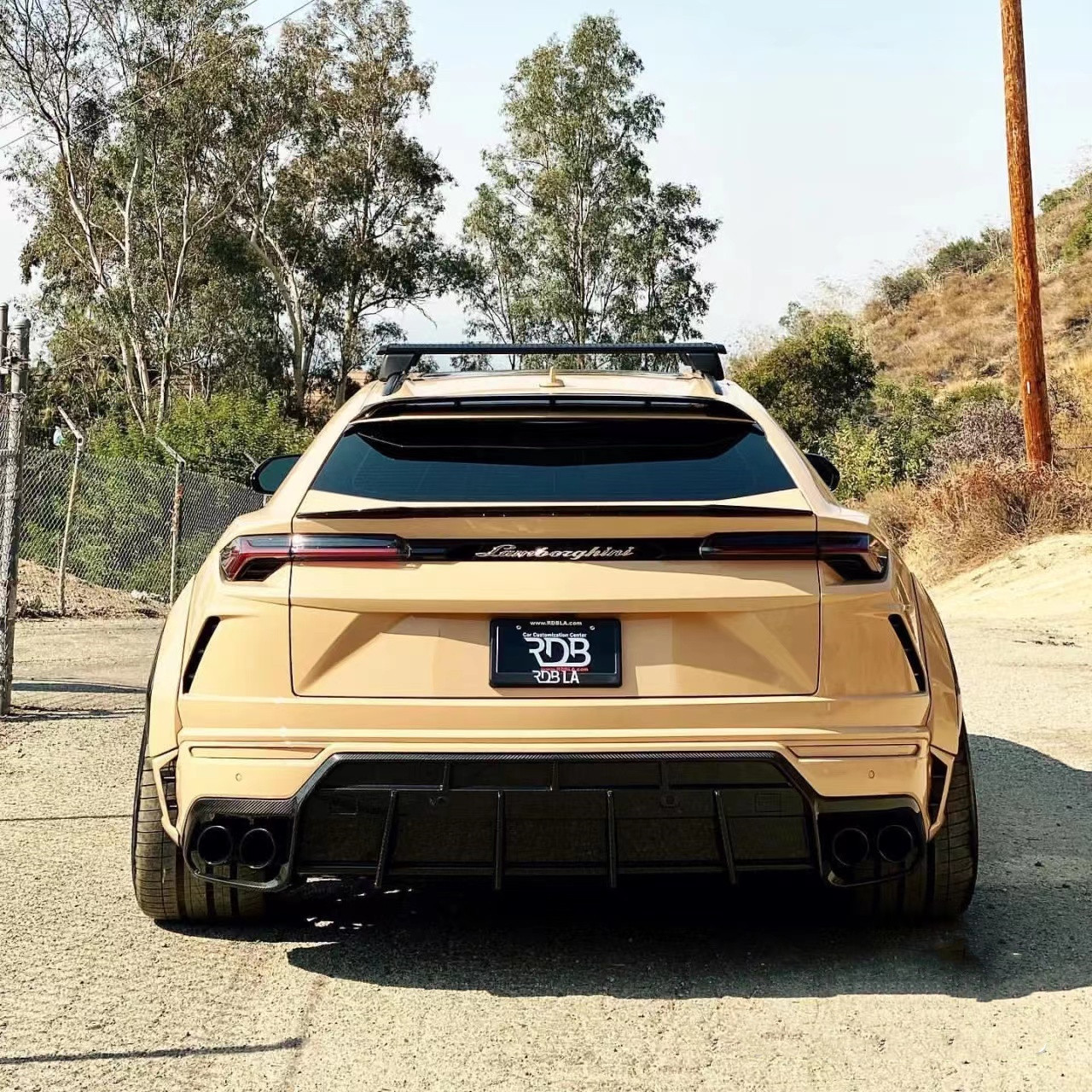 1016 Style Wide Body Kit for Lamborghini Urus Carbon Fiber Body Kit Urus Carbon Fiber Front Lip Diffuser Spoiler Hood Wide-body