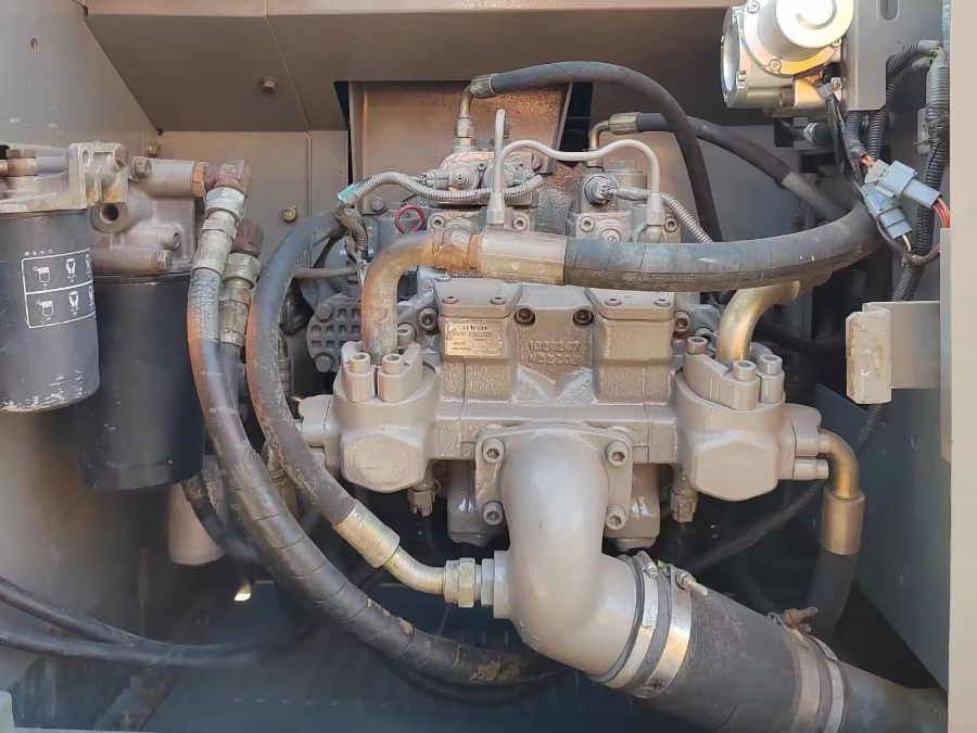 Hitachi ZX200 Excavator Hydraulic