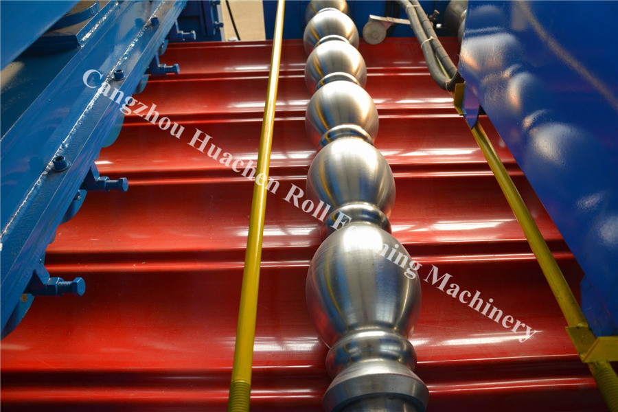 Color Steel Glazed Tile Roll Forming Machine / Roof Wall Cladding Roll Former Machine