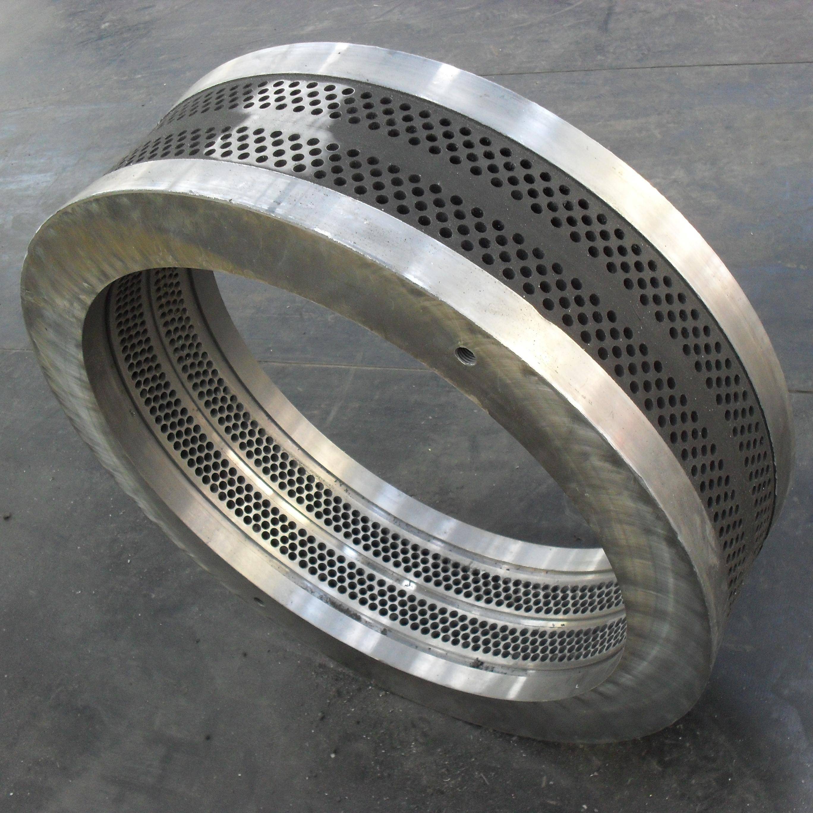 XGJ560 Vertical Pellet Mill Ring Die 6mm 8mm Pellet Machine Spare Parts