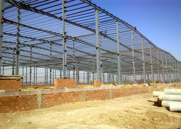 Heavy Duty Designed Anti Cyclone arch roof Steel Structure Workshop and warehouse