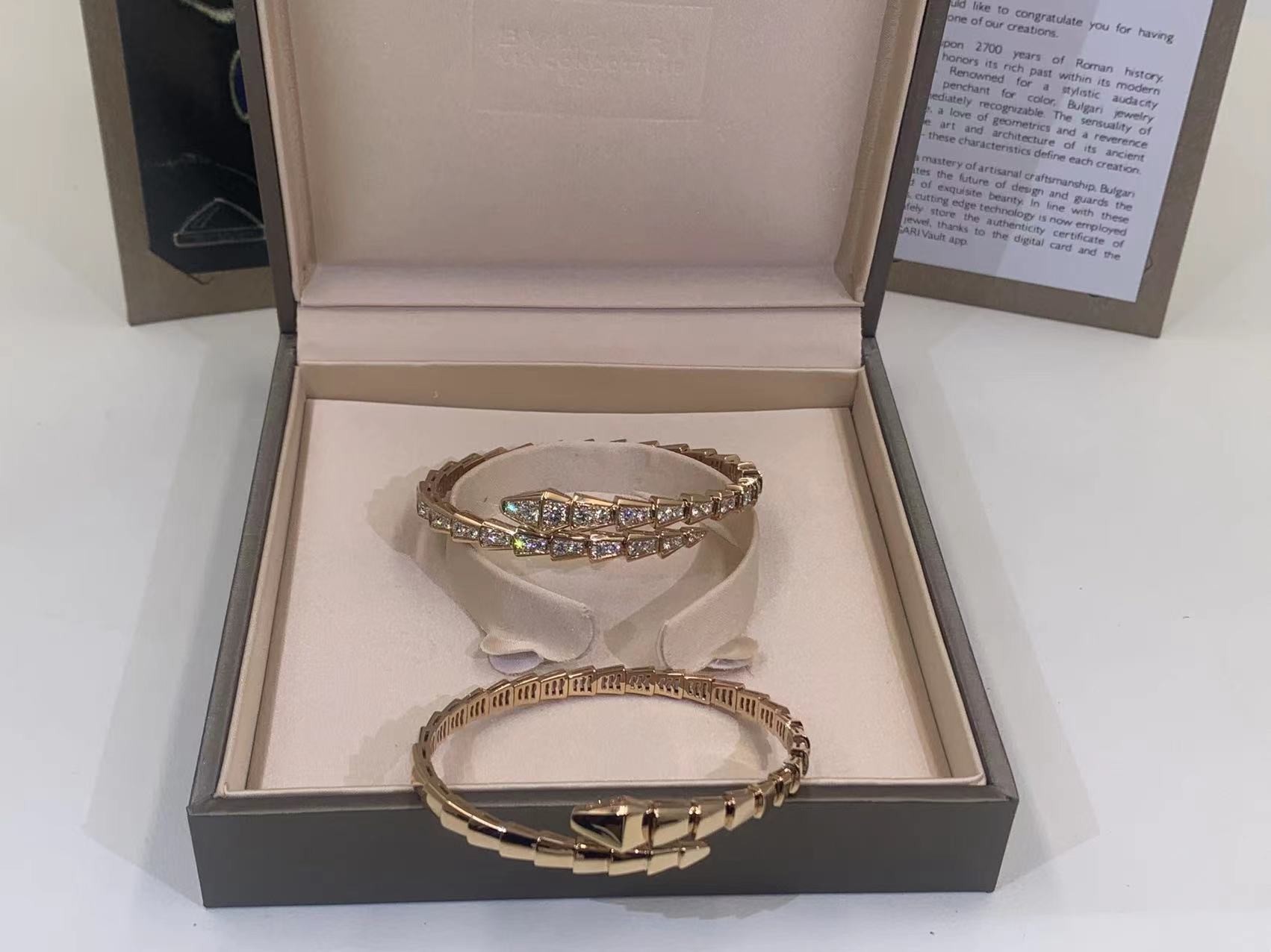 i Serpenti Viper Bracelet Serpenti Viper 18 Kt Yellow Gold Bracelet