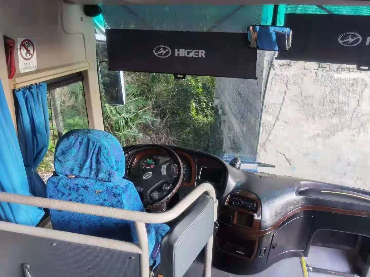 Current New Arrival Used Higer KLQ6129TA Coach Bus 53 Seats Diesel Engine Used Bus With Yuchai Engine