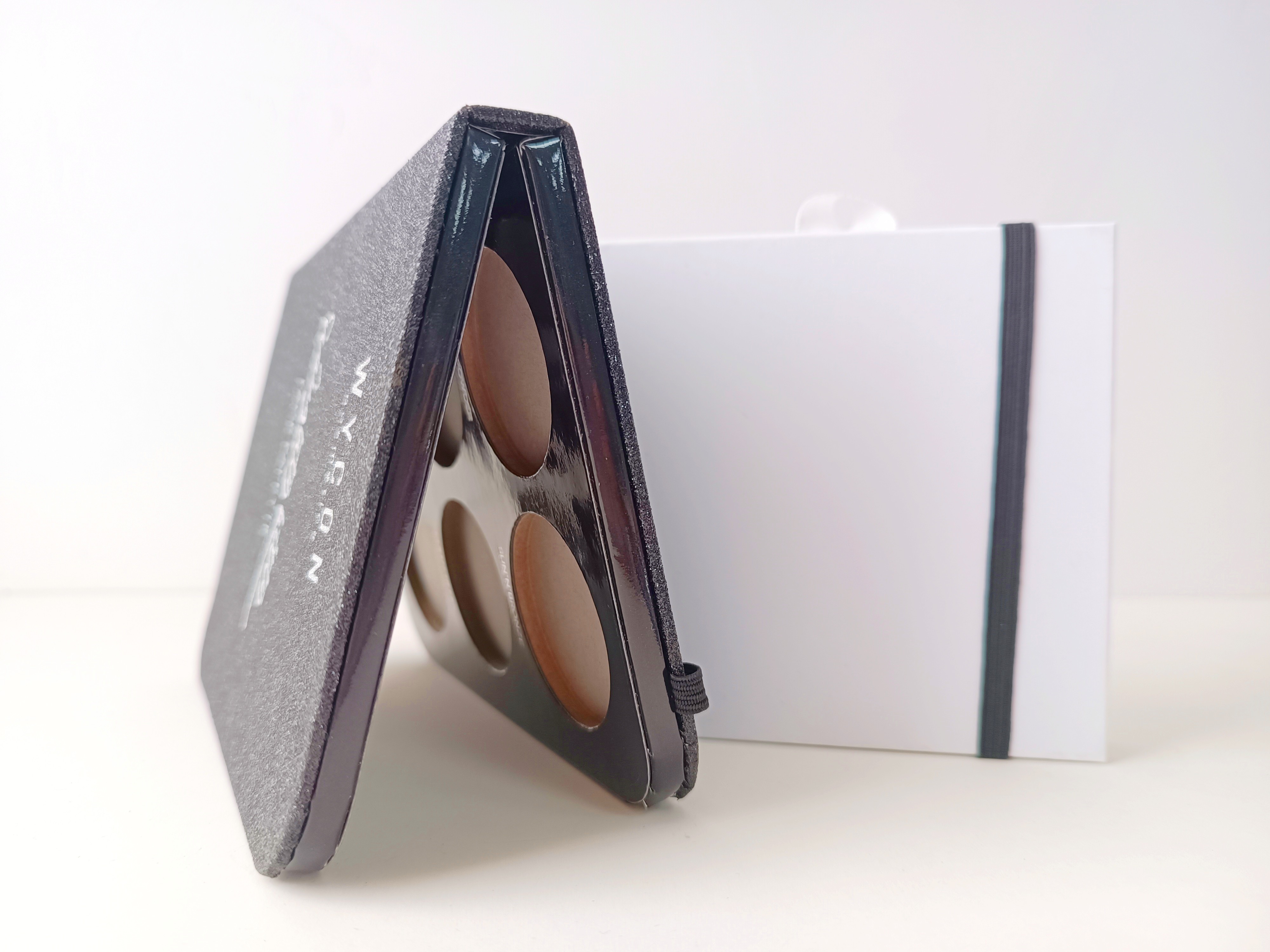 Black Notebook Empty Eyeshadow Palette Box Packaging Eco Friendly