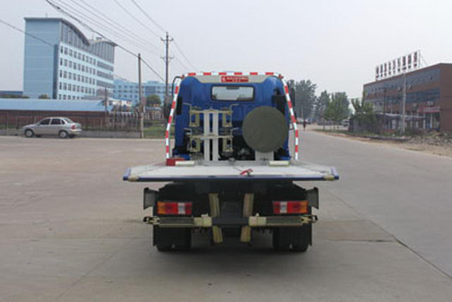 Euro 4 120hp 4x2 Wrecker Tow Truck 120L fule tank With Cummins Engine