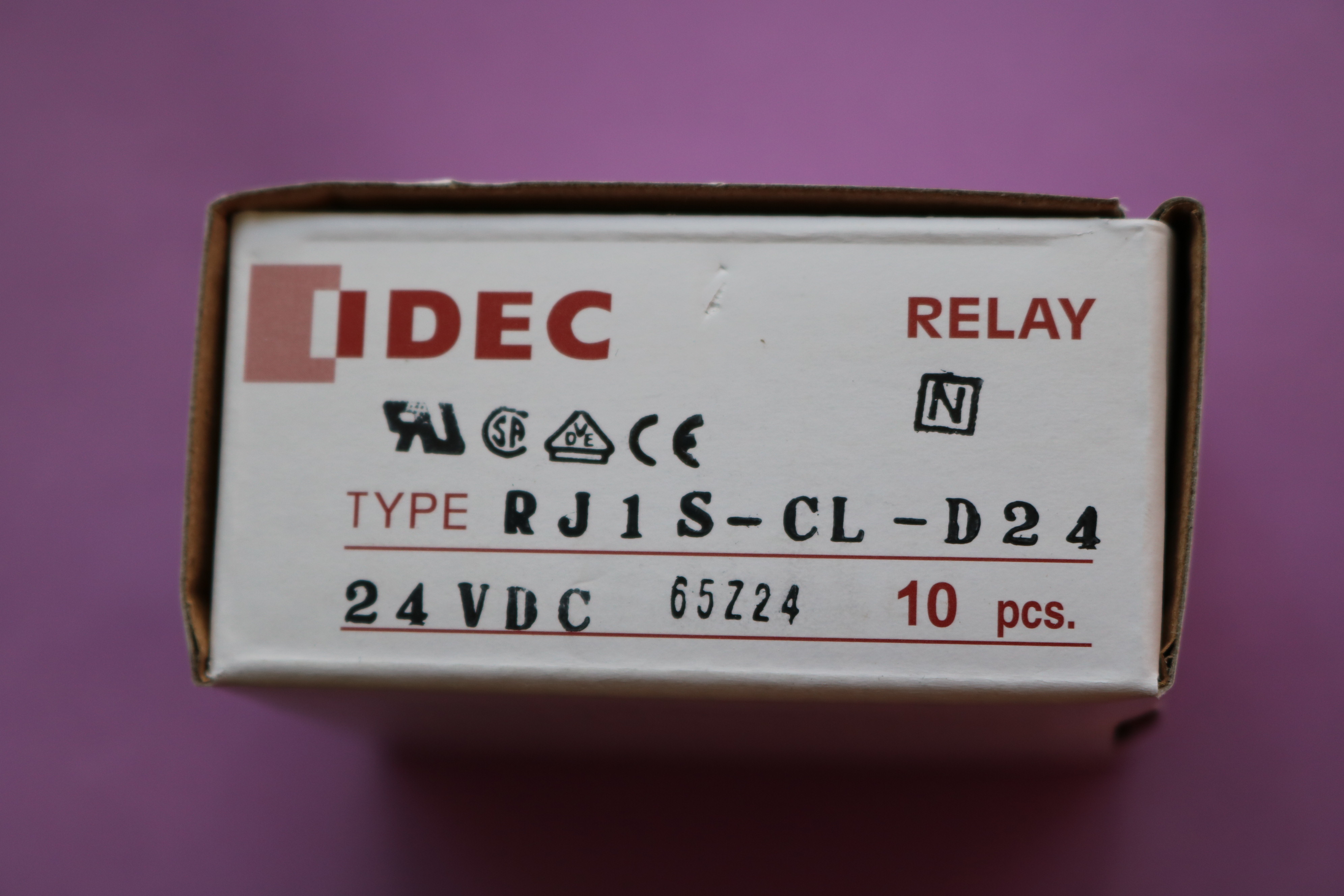 idec Original relay socket SJ1S-05B adaptive to RJ1S-CL-D24 series relay