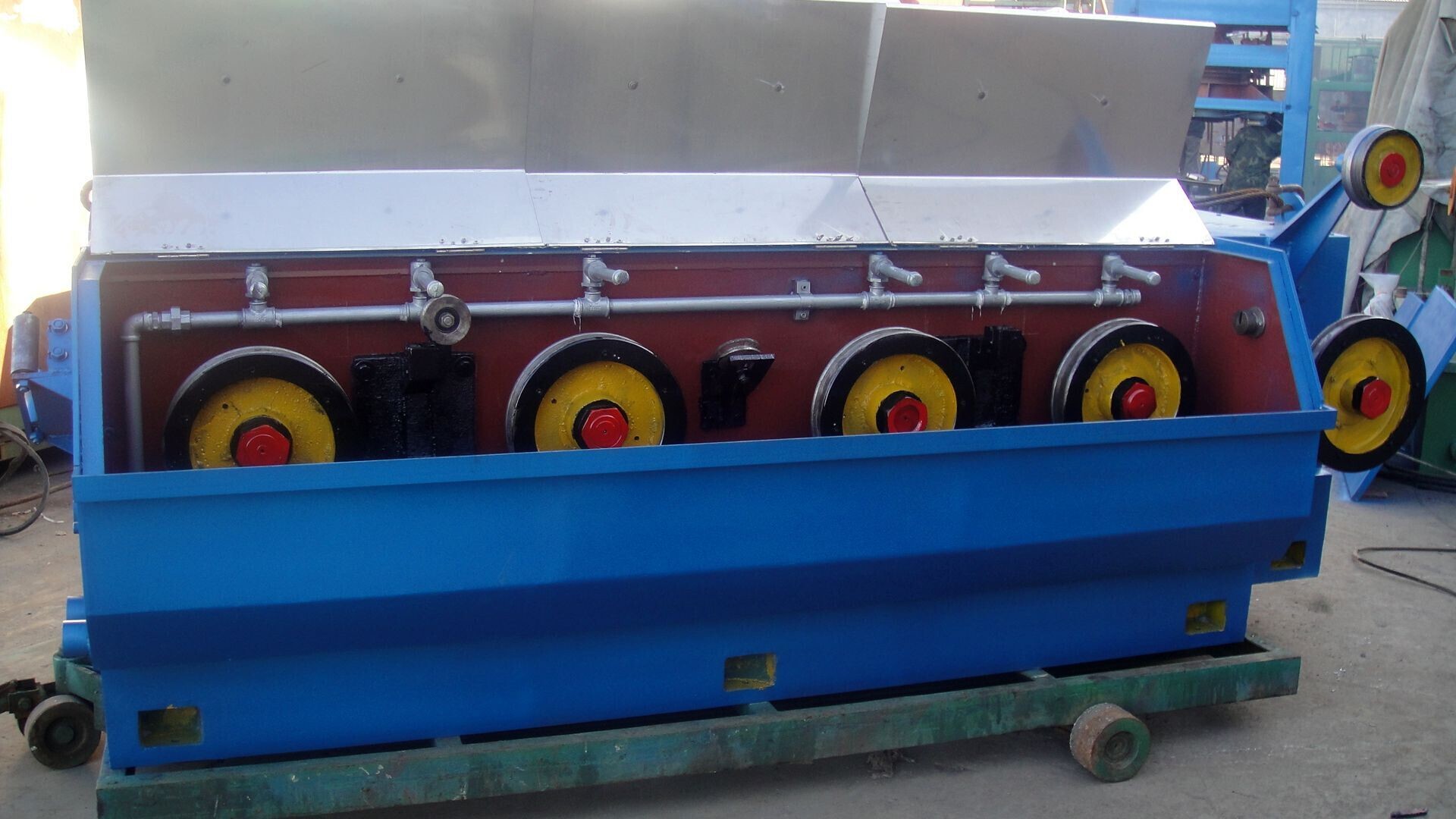 Hot Sales New Generation Brass Wire Drawing Machine 4 Driving Wheel Low Noise Easy Operation