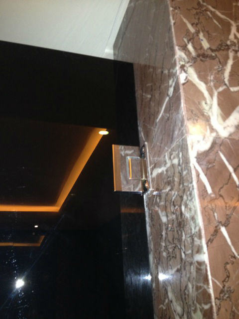 Customized Tempered Glass Shower Enclosure Black Tempered Glass With Hinge