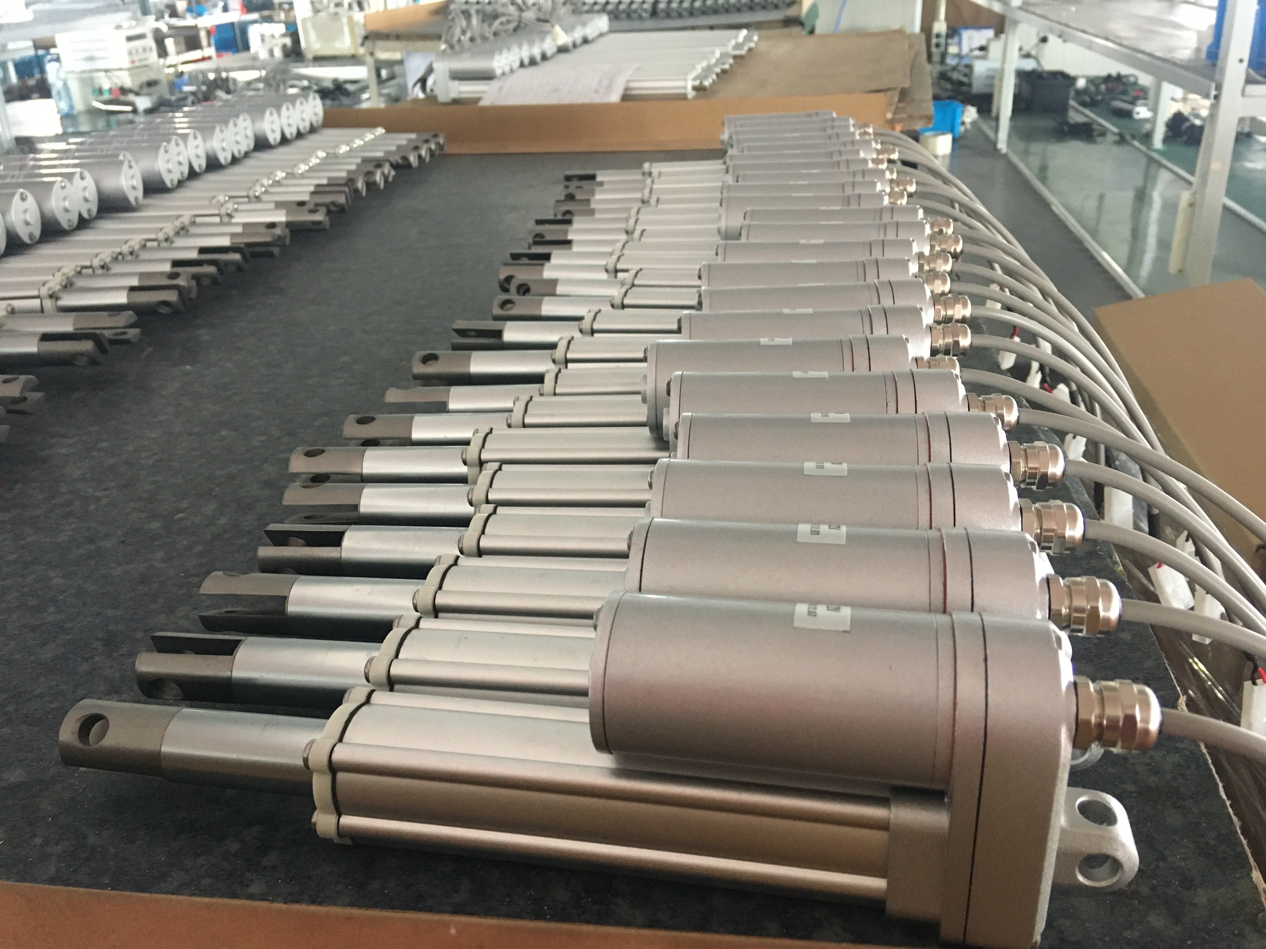 12 Volt DC Motor Industrial Linear Actuator Built In Limit Switches For Linear Robot