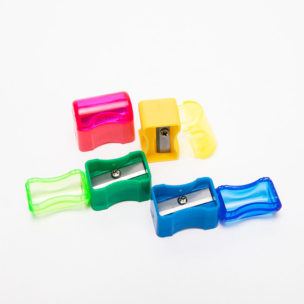 16.4mm Kid Single Hole Pencil Sharpener Yellow Red Blue