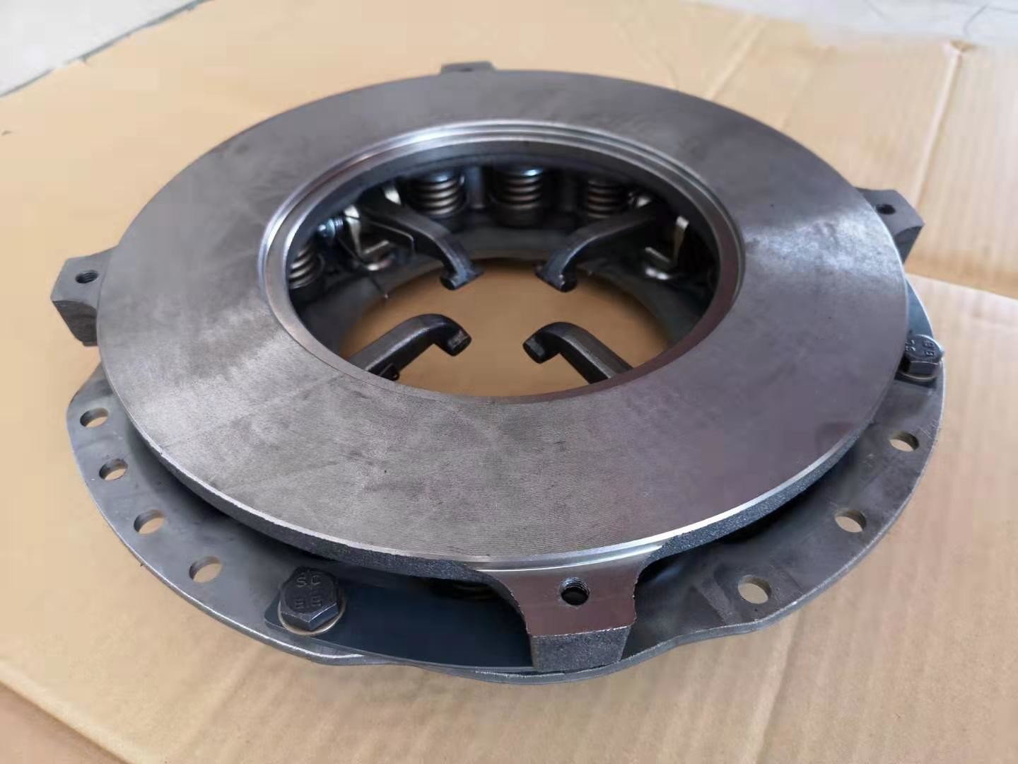 FSR FTR 350mm Clutch Cover Pull Type ISUZU Clutch Plate With 4 Lever Arms 1312201821