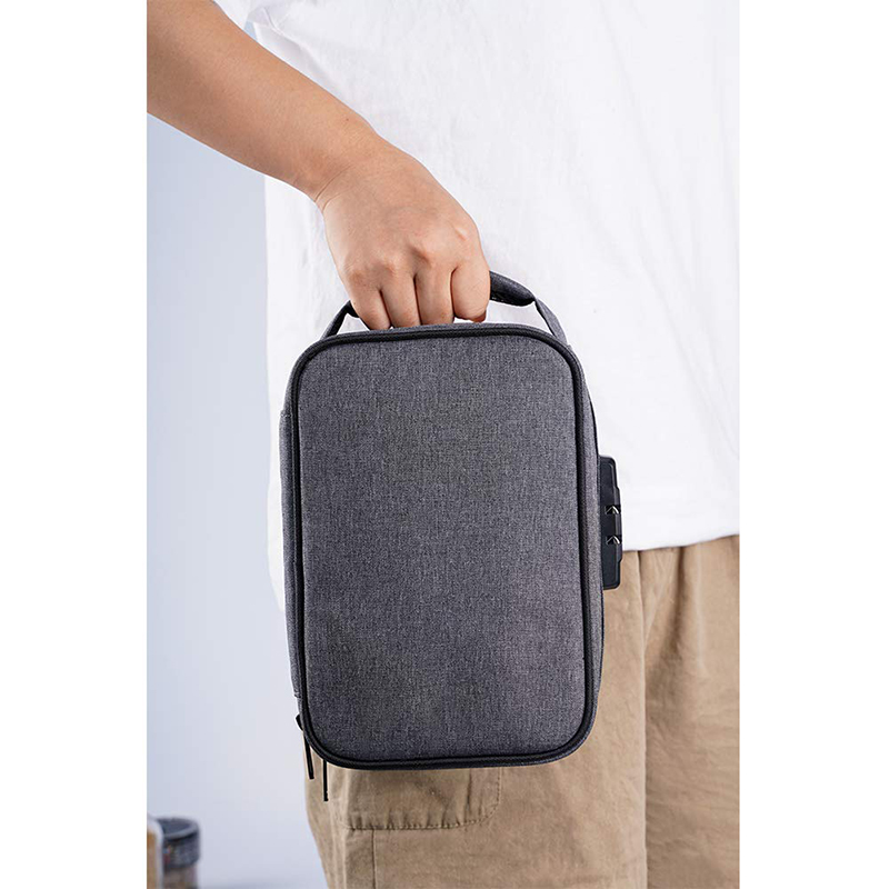 Odor Proof Bags With Strong Anti Tear Removable Velcro Structure