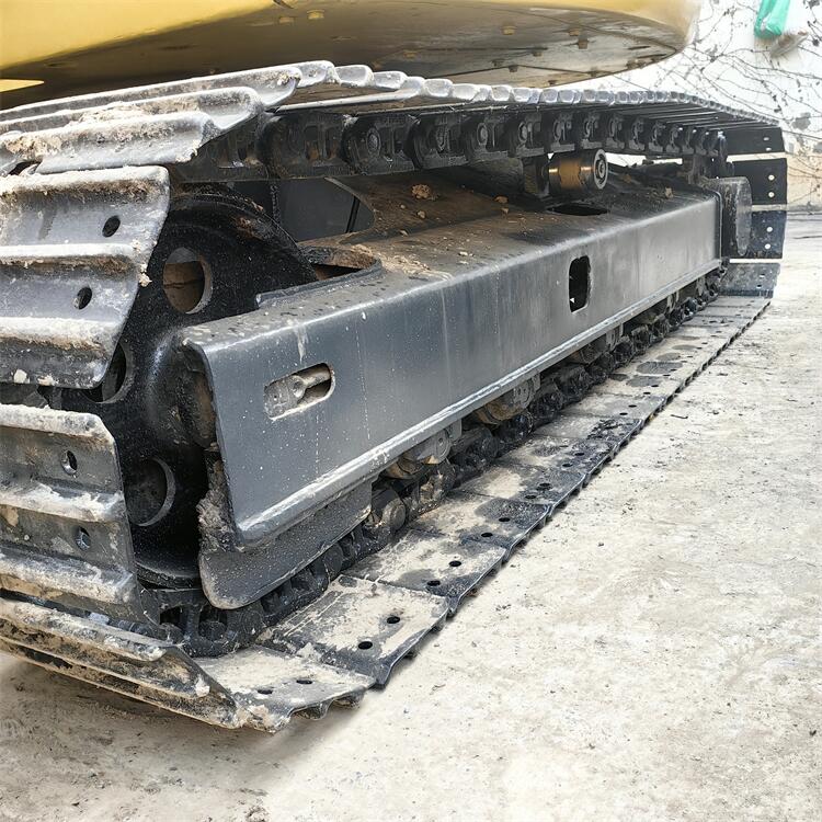 Mini Komatsu PC78 Crawler Excavator 7 Ton Used in Japan with Original Hydraulic Valve