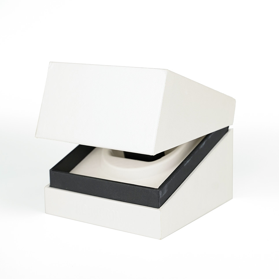 Custom Logo White Cardboard Jewelry Box Paper Packaging For Necklace Bracelet