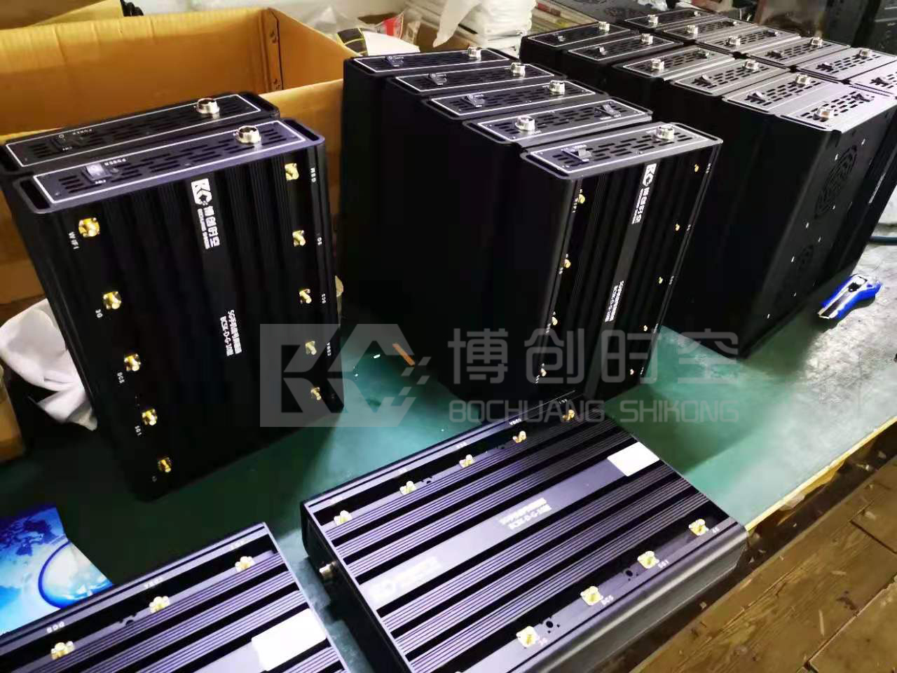 100W high power Desktop 2g.3g.4g 5g GPS WiFi 2.4G 5.8G frequency mobile phone jammer WiFi Wireless Network Signal Jammer