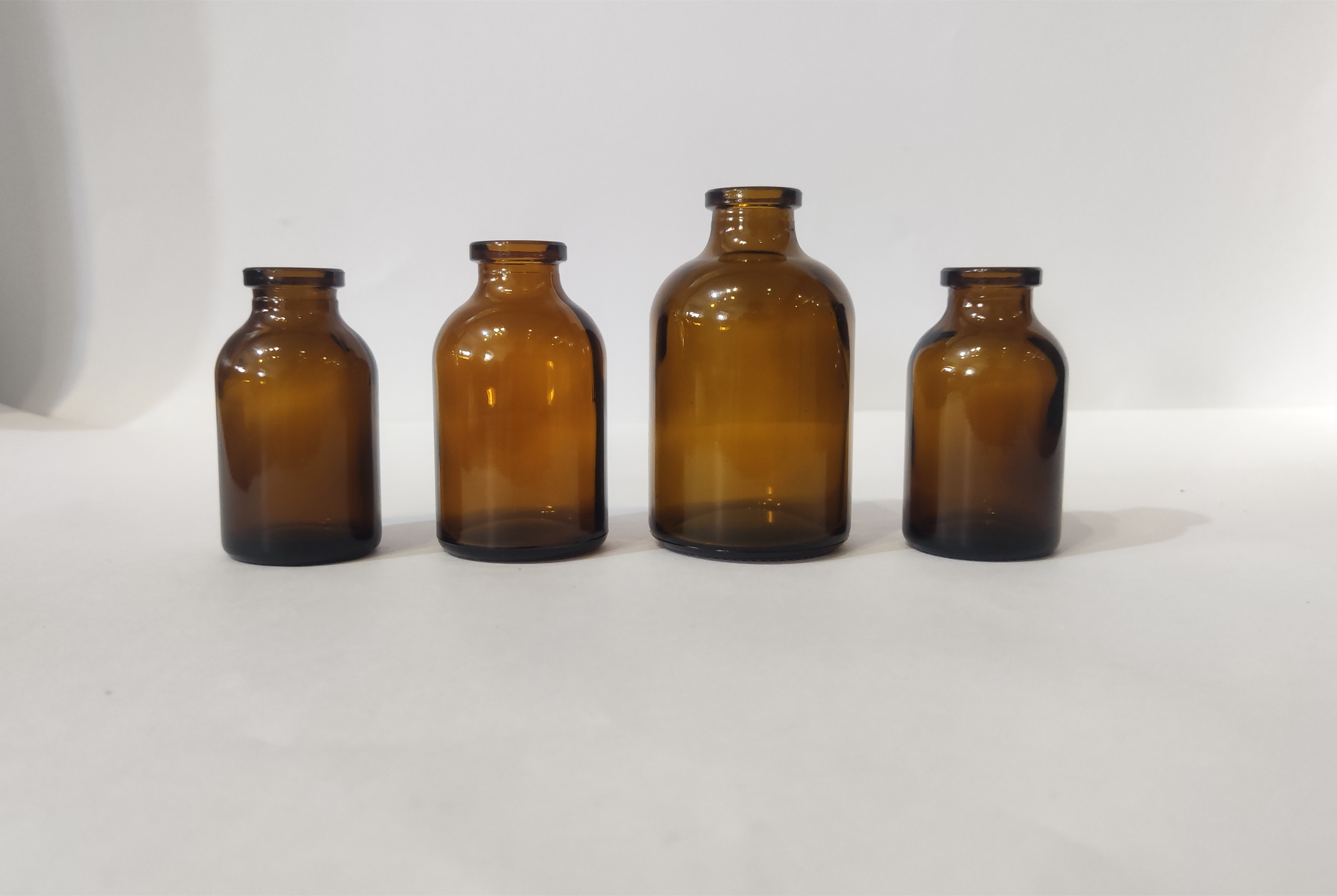 Pharmaceutical Clear Molded Glass Vial 20ml 30ml Antibiotics Sterile Glass Injection Vials
