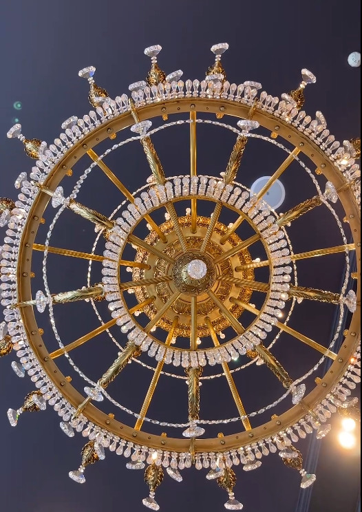 European Courts High End Luxury Crystal Candle Chandelier Dazzling Lighting