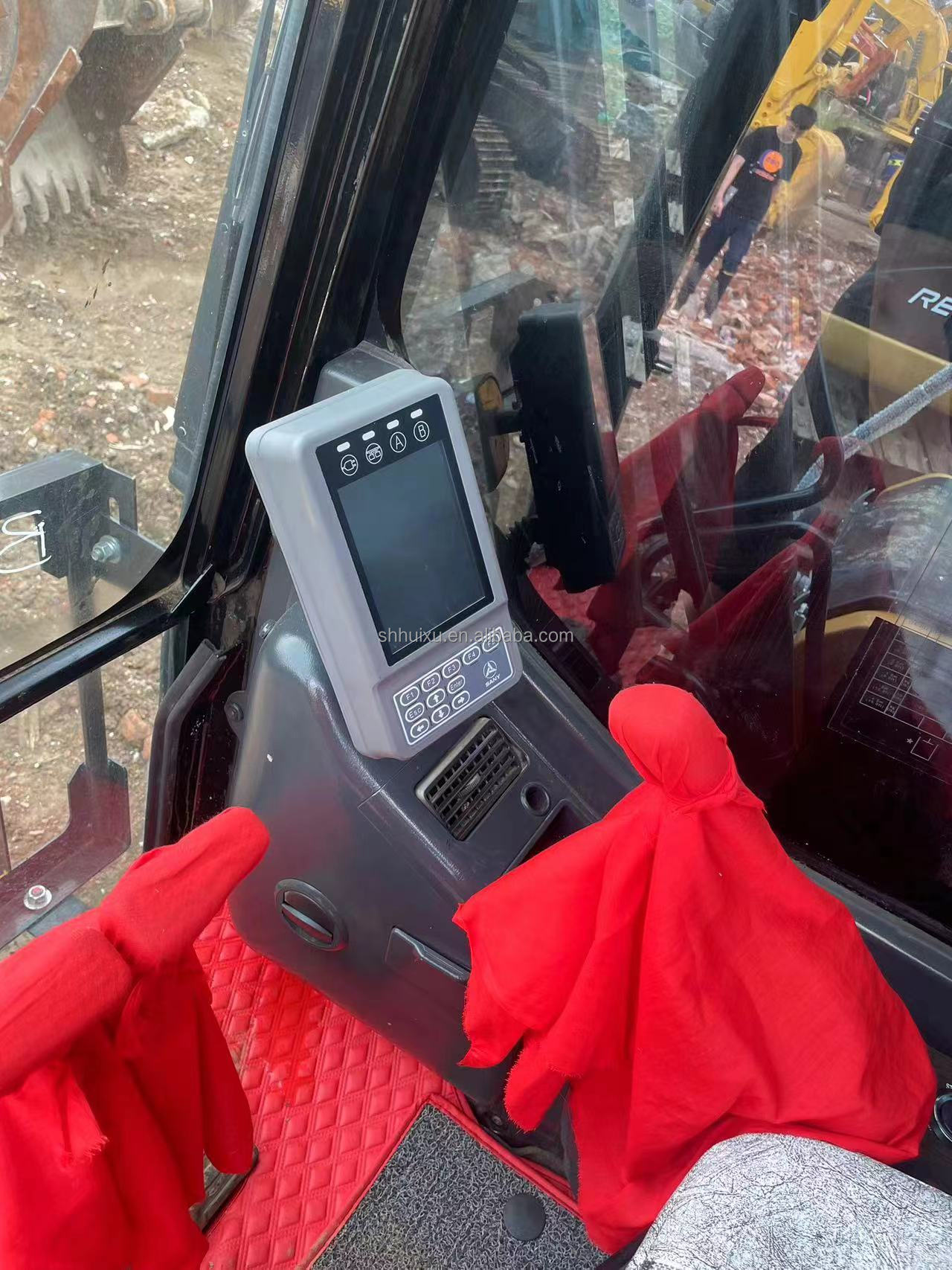Second Hand China Machine Sany 215 130 60 70 Used Construction Excavator