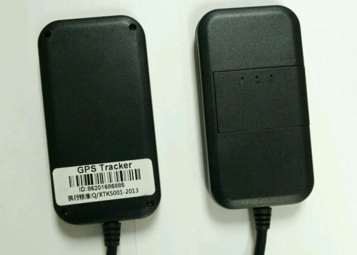 Triggering Emergency Alarm Motorcycle GPS Tracker , gsm motorcycle tracking device