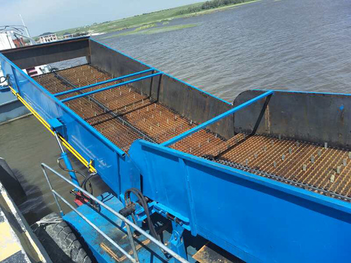 8 Cubic Capacity Lake Weed Cutter Machine For River Waterweed Reed Harvester