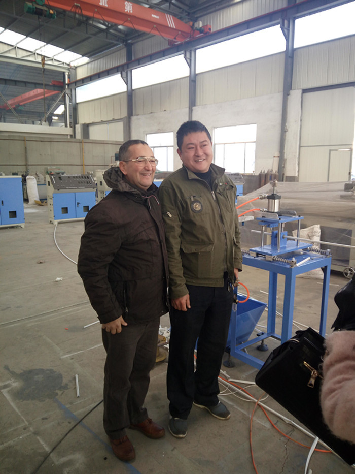 Single Screw PE / PP Plastic Granules Machine / Recycle Plastic Granules Making Machine