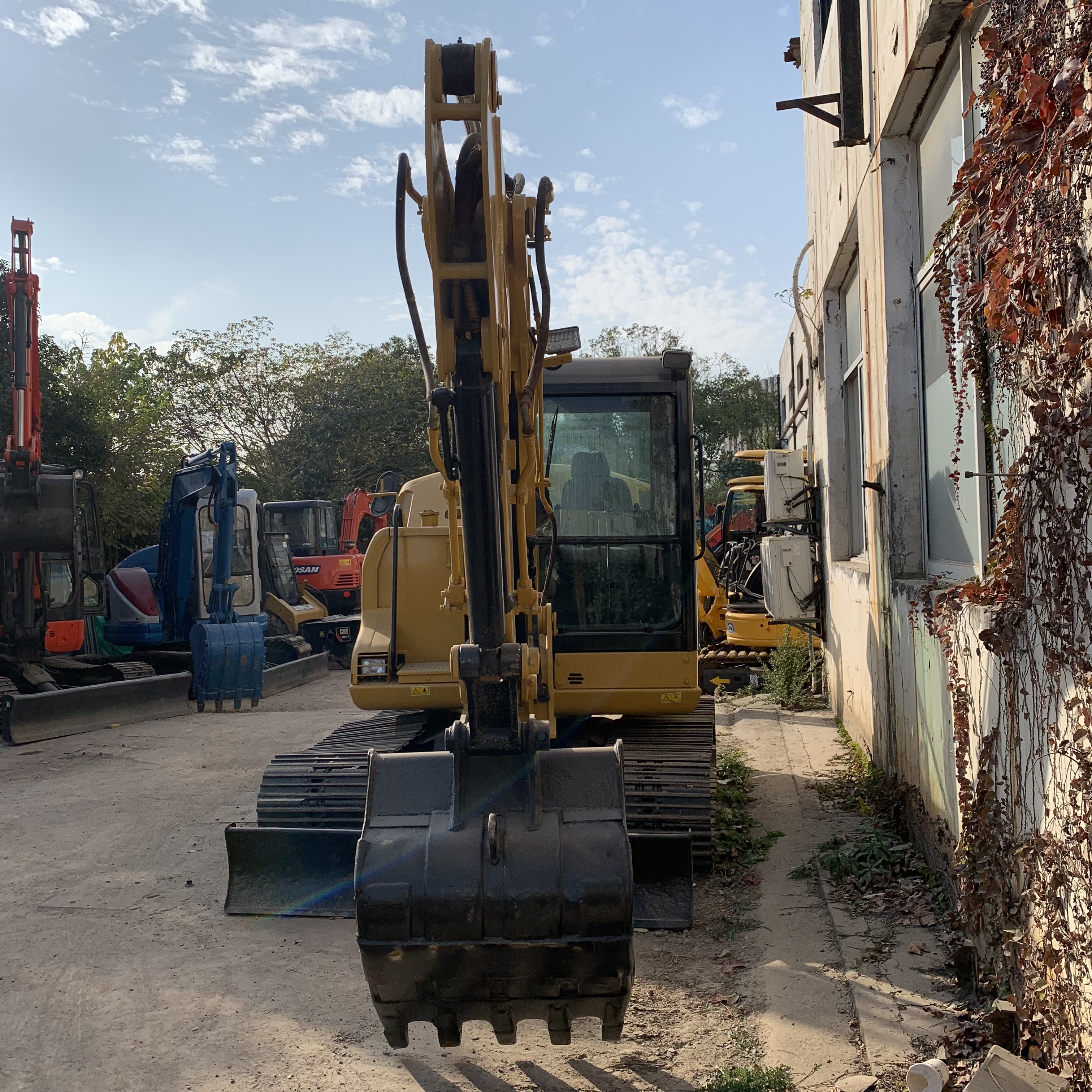 Caterpillar 306 Used Crawler Excavator with Low Working Hours and Original Color