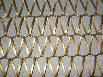 Conveyor belt mesh with 3mm flat spiral wire and with crimped rod wire.